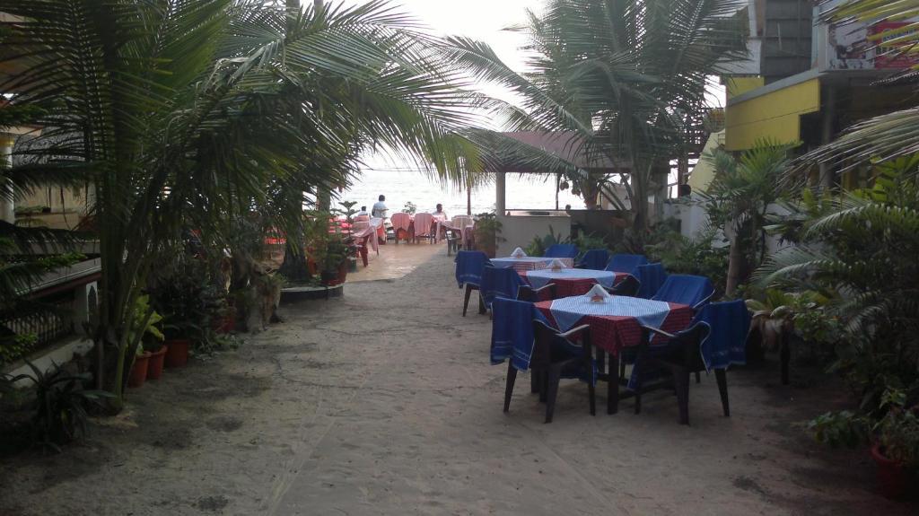 Beach Florra Inn Kovalam Zewnętrze zdjęcie